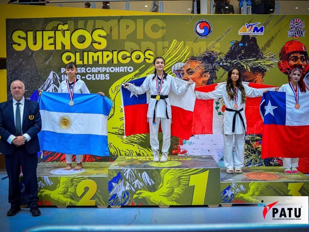 Medalla de Plata para Cinco Saltos en el Interclubes "Sueños Olímpicos"