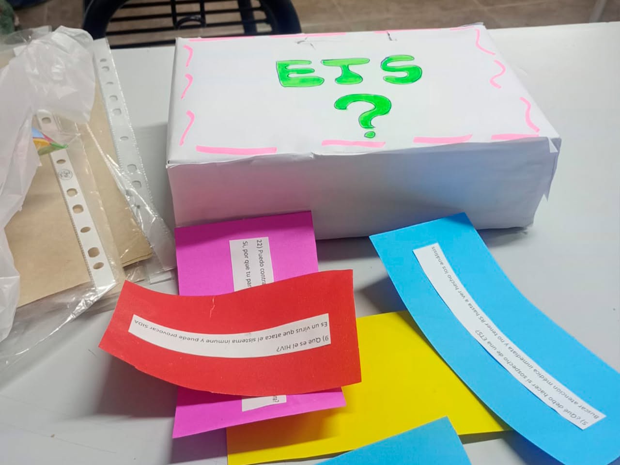 Taller sobre Enfermedades de Transmisión Sexual en el Lago Pellegrini