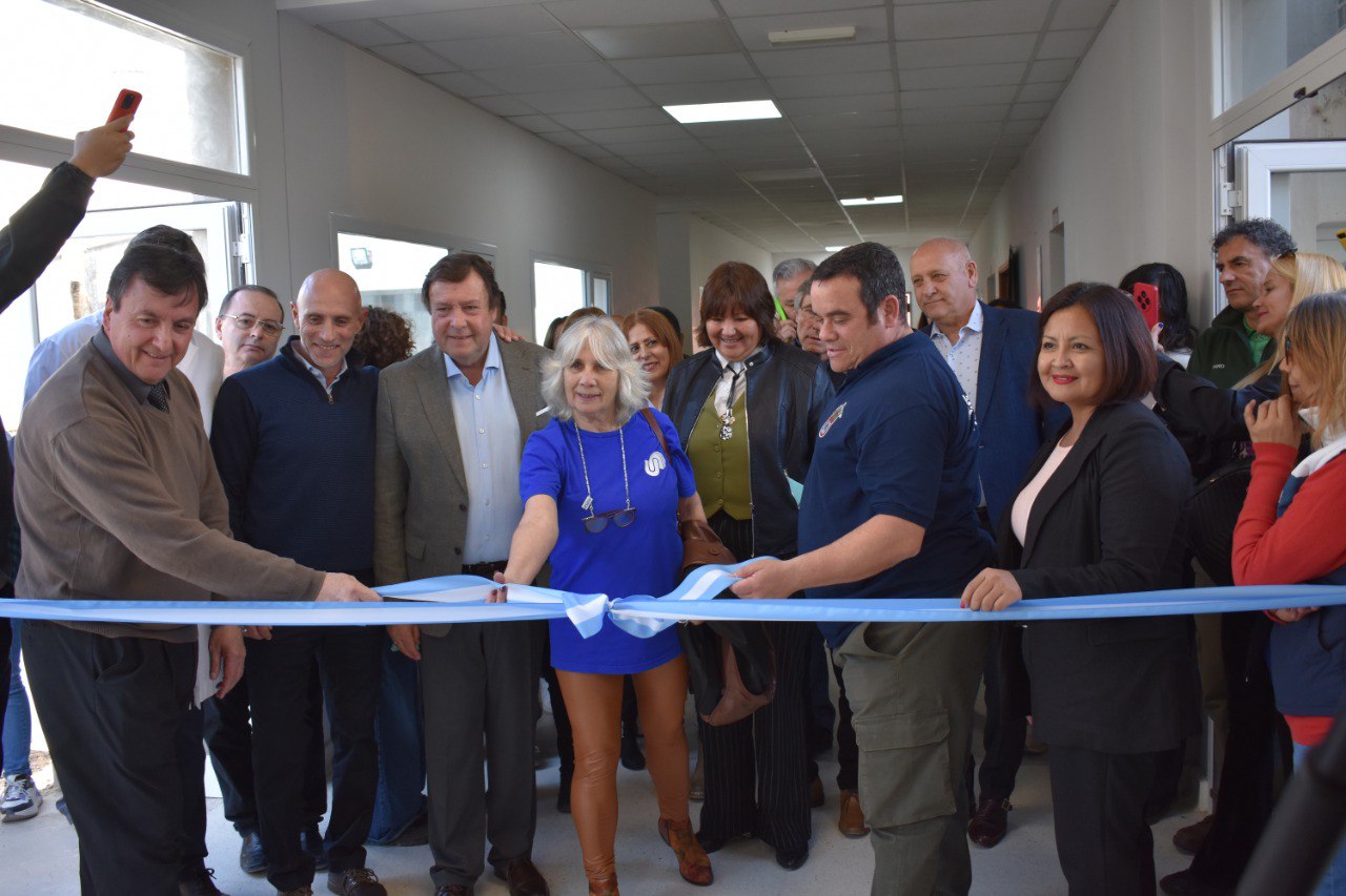 Inauguración de Nuevas Instalaciones en el Hospital Cinco Saltos