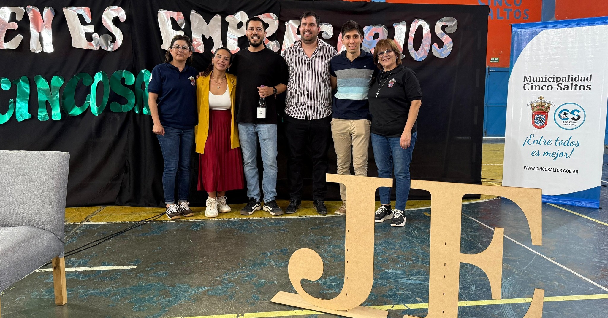 PRIMERA JORNADA DE JÓVENES EMPRENDEDORES