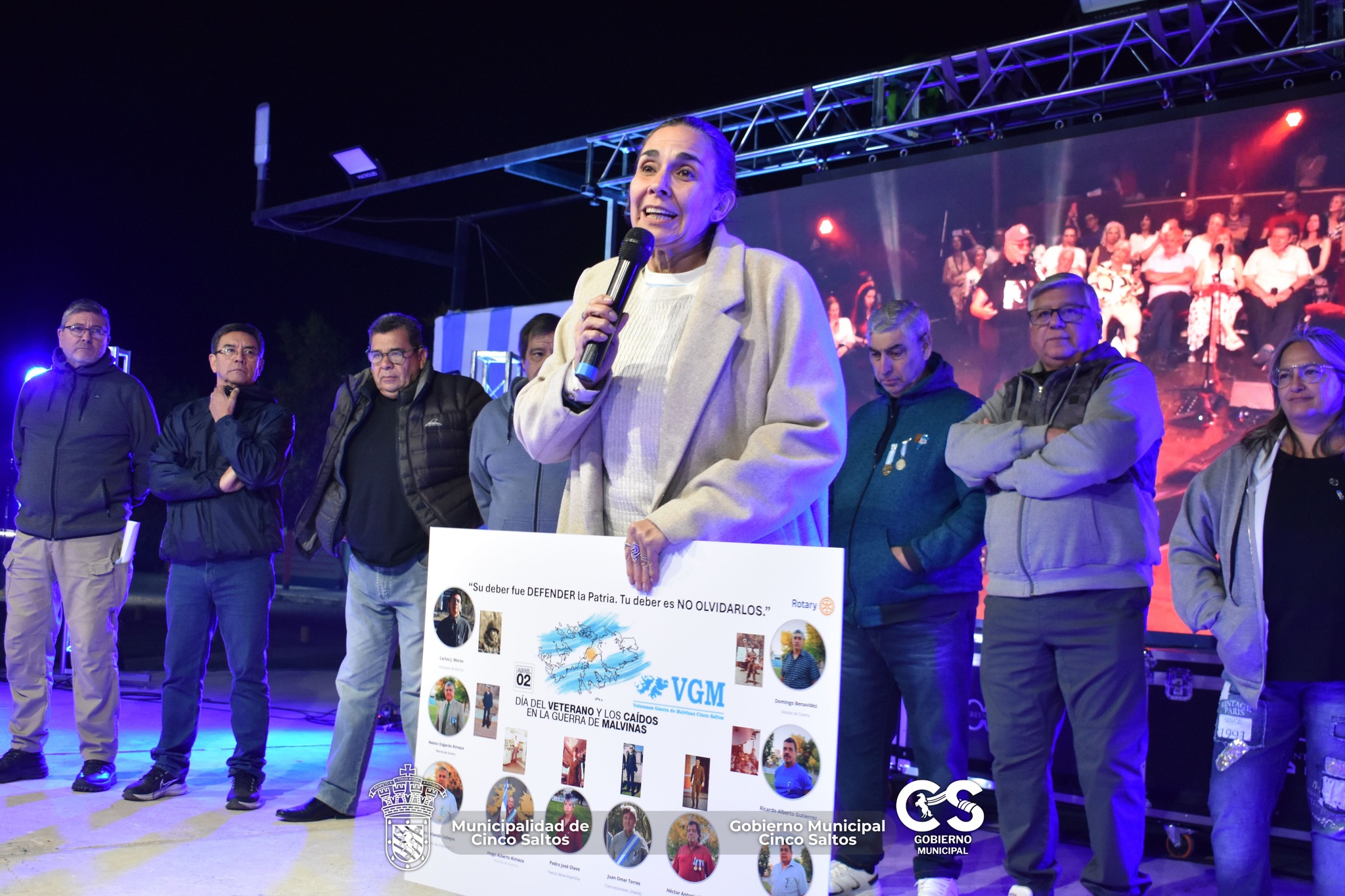 Emotivo homenaje: Honor y gloria a los héroes de Malvinas