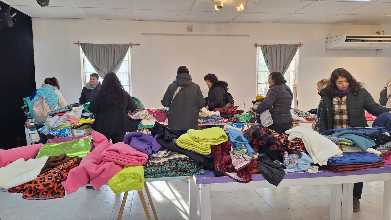Éxito en la nueva Feria de retazos y telas